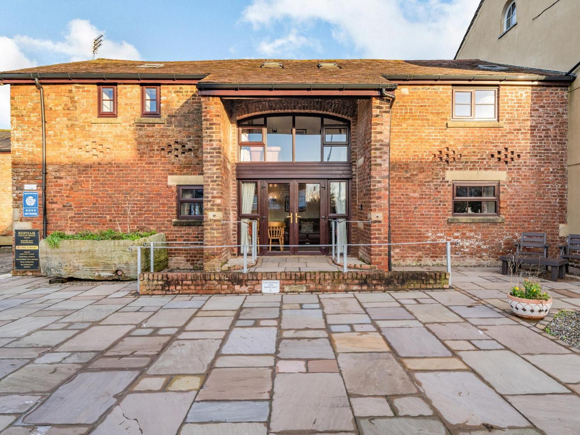 The Barn Villa Poulton-le-Fylde Екстериор снимка